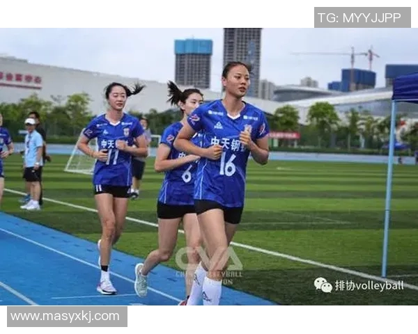 探究上海排球队在高强度比赛中的耐力表现与训练策略分析