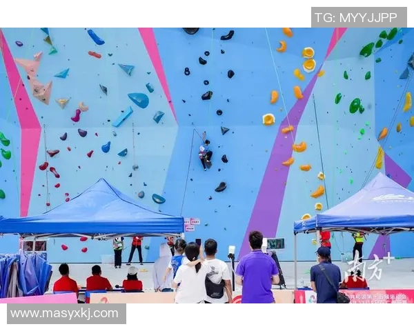 重庆攀岩队意识争议引发运动攀岩热议与体育发展思考